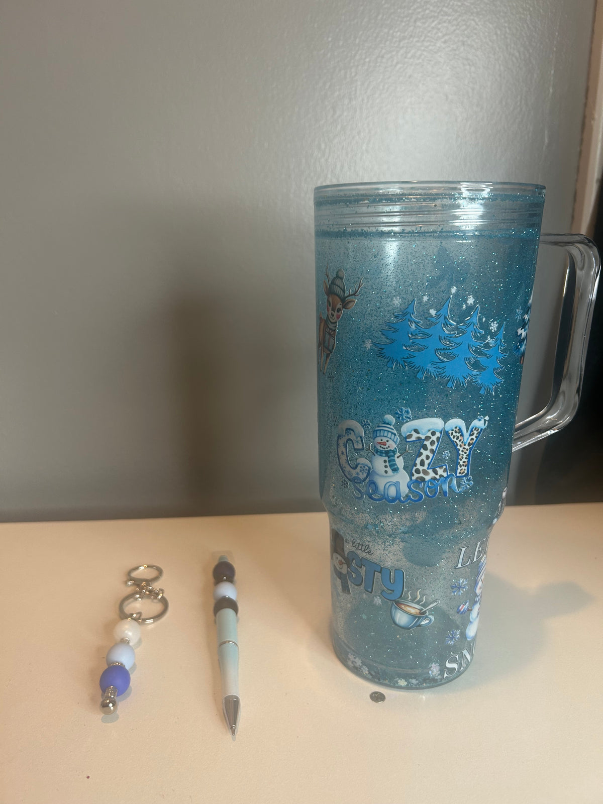 40oz Premade Blue Christmas Glitter Tumbler – Winter Wonderland Collection ❄️💙