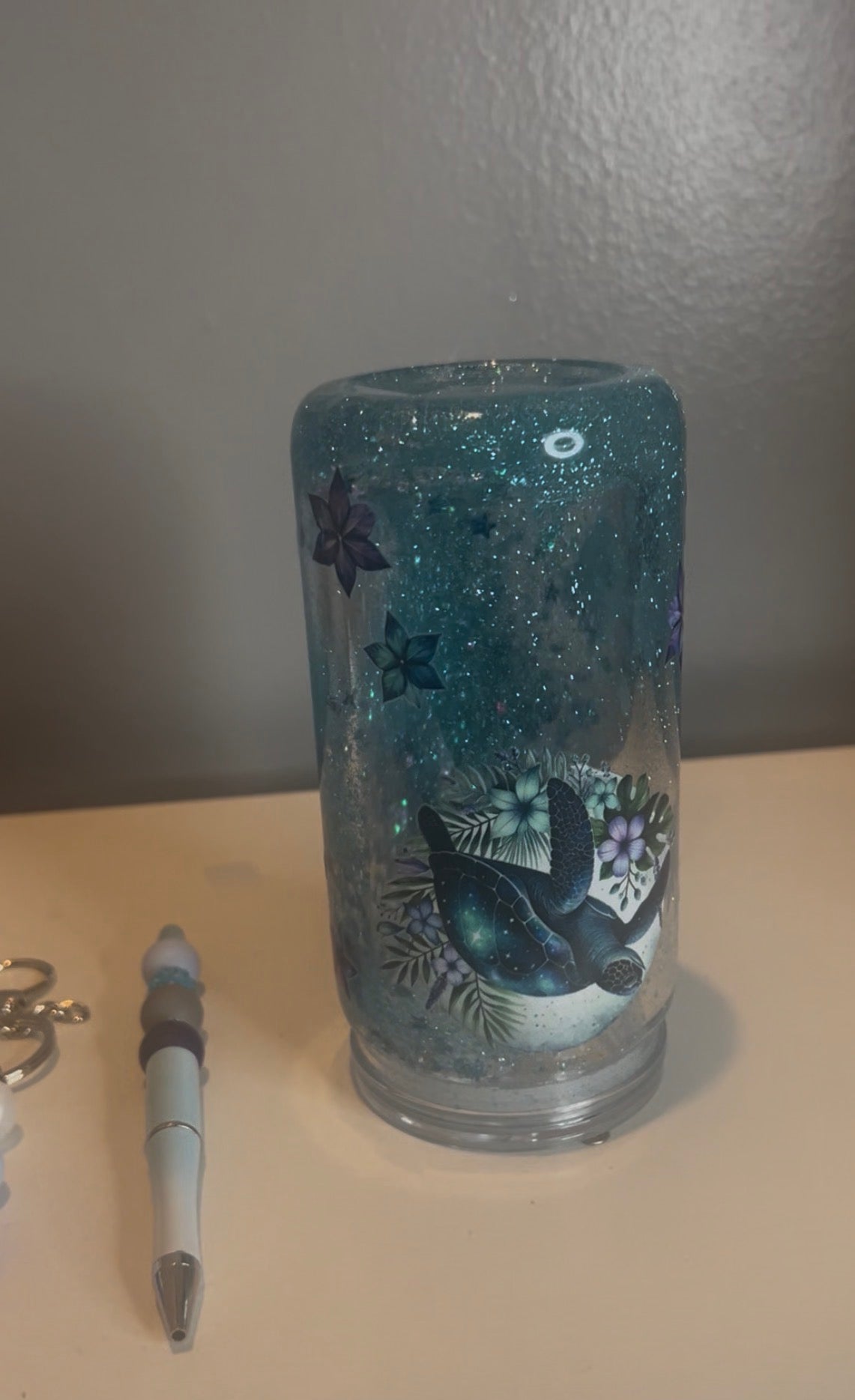 16oz Premade Blue Sea Turtle Glitter Tumbler – Ocean Dreams Collection 🐢🩵